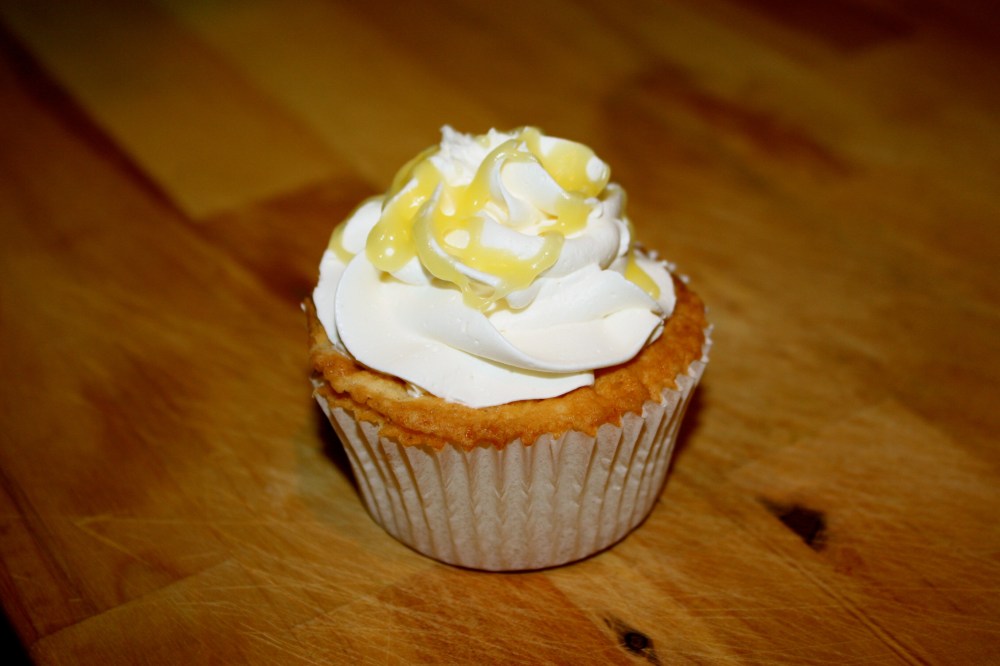 lavender/lemon cupcake