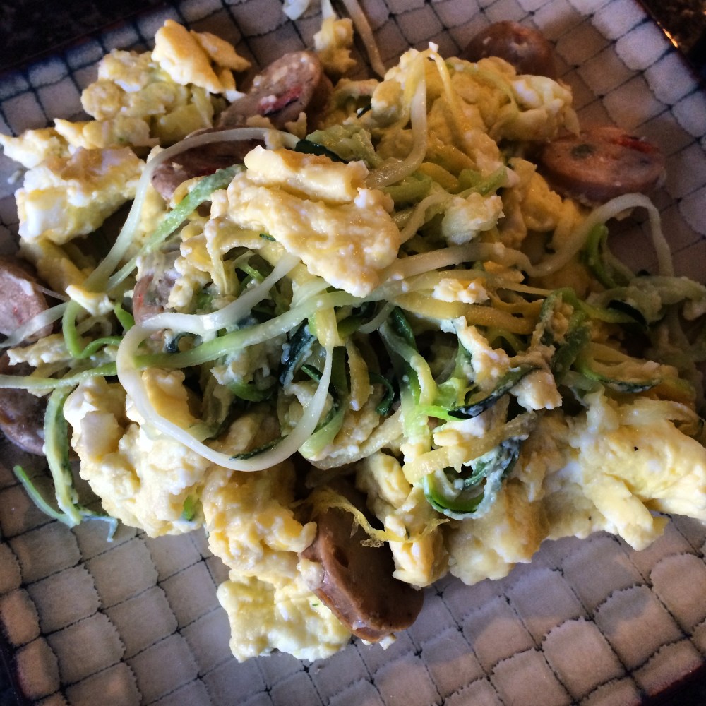 fuel sweat grow: scrambled eggs and zoodles